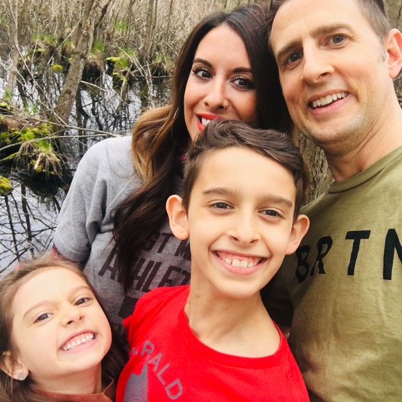 Poshmark ambassador💫 - Picture 7 of 9